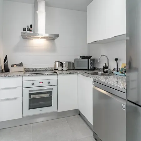 Eg5.4a - Luxury Penthouse With Private Sun Terrace Estepona